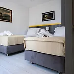 Enxhi's Apartmán