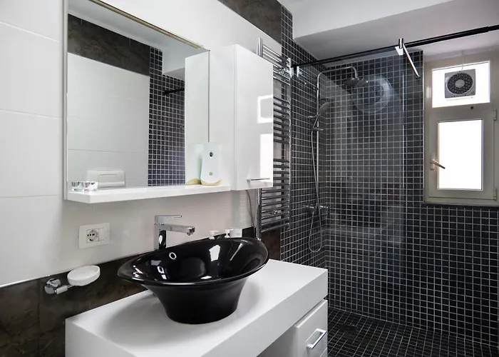 Enxhi's Lägenhet Tirana